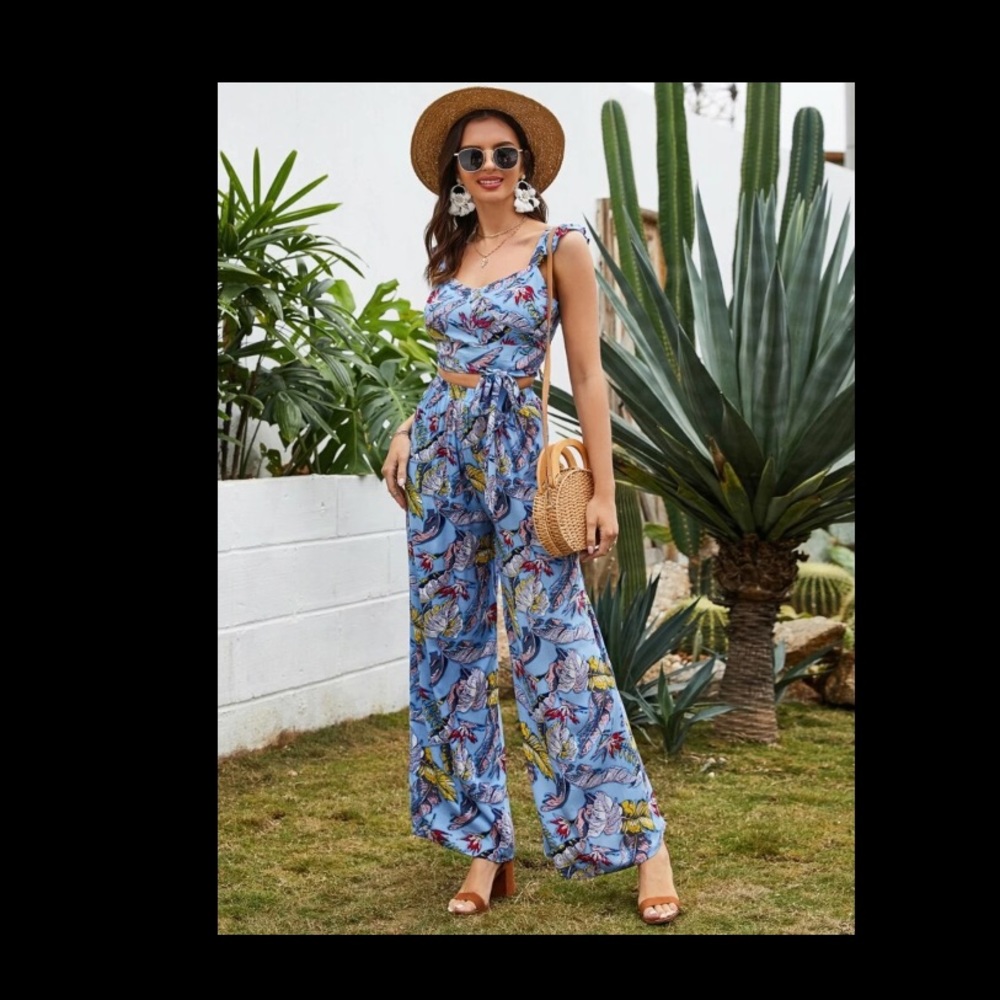Two-piece set